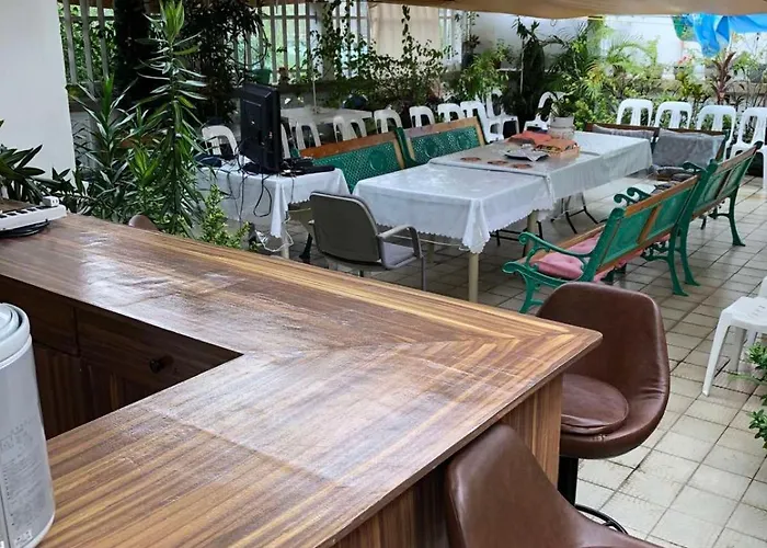 Apartamento The Mansion - 20 Pax Luxury Near Airport In Pasay Manila